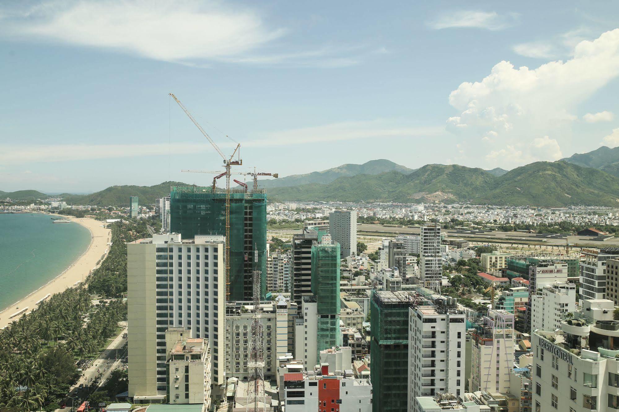 Gold Ocean Apartments Nha Trang Eksteriør bilde